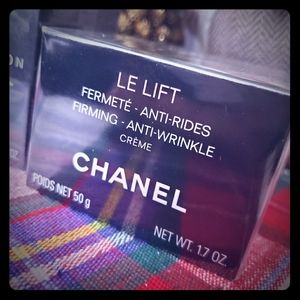 Chanel anti wrinkle cream